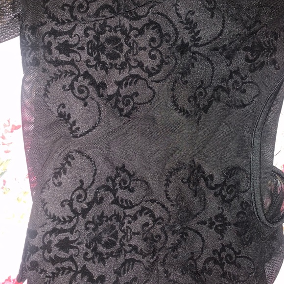 Windsor Black Midi Dress - Picture 9 of 9